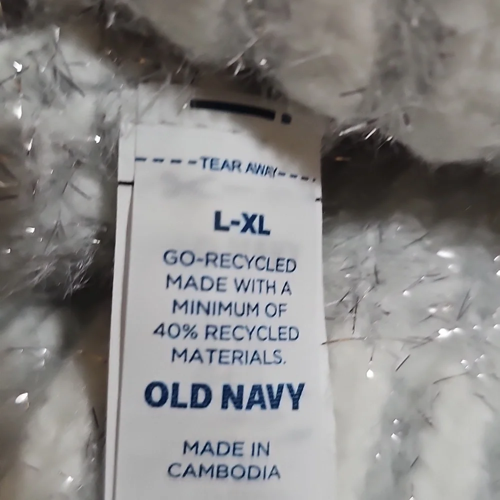 Old Navy Girl L-XL White Ribbed Beanie w/Metallic Silver Detail, Purple Pom New